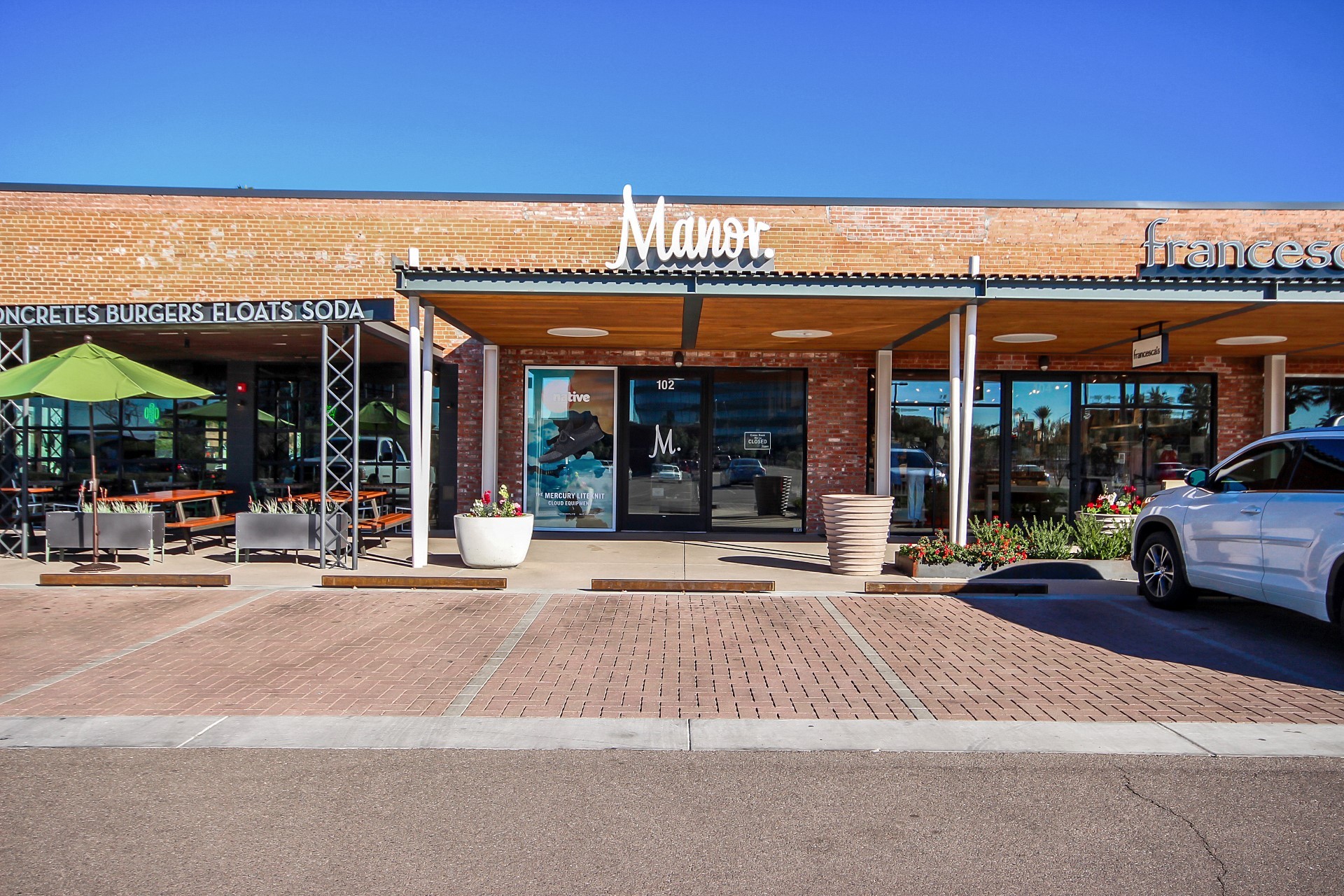 Manor PHX – A Historic Shell Building Renovation & Retail Tenant Improvements Manor PHX – A Historic Shell Building Renovation & Retail Tenant Improvements